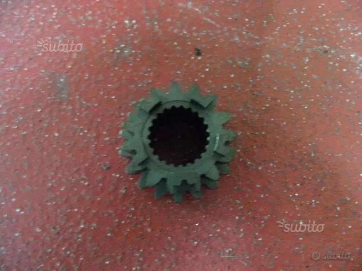 INGRANAGGIO 3/4 PRIMARIO APRILIA CODICE AP0235400 (2)