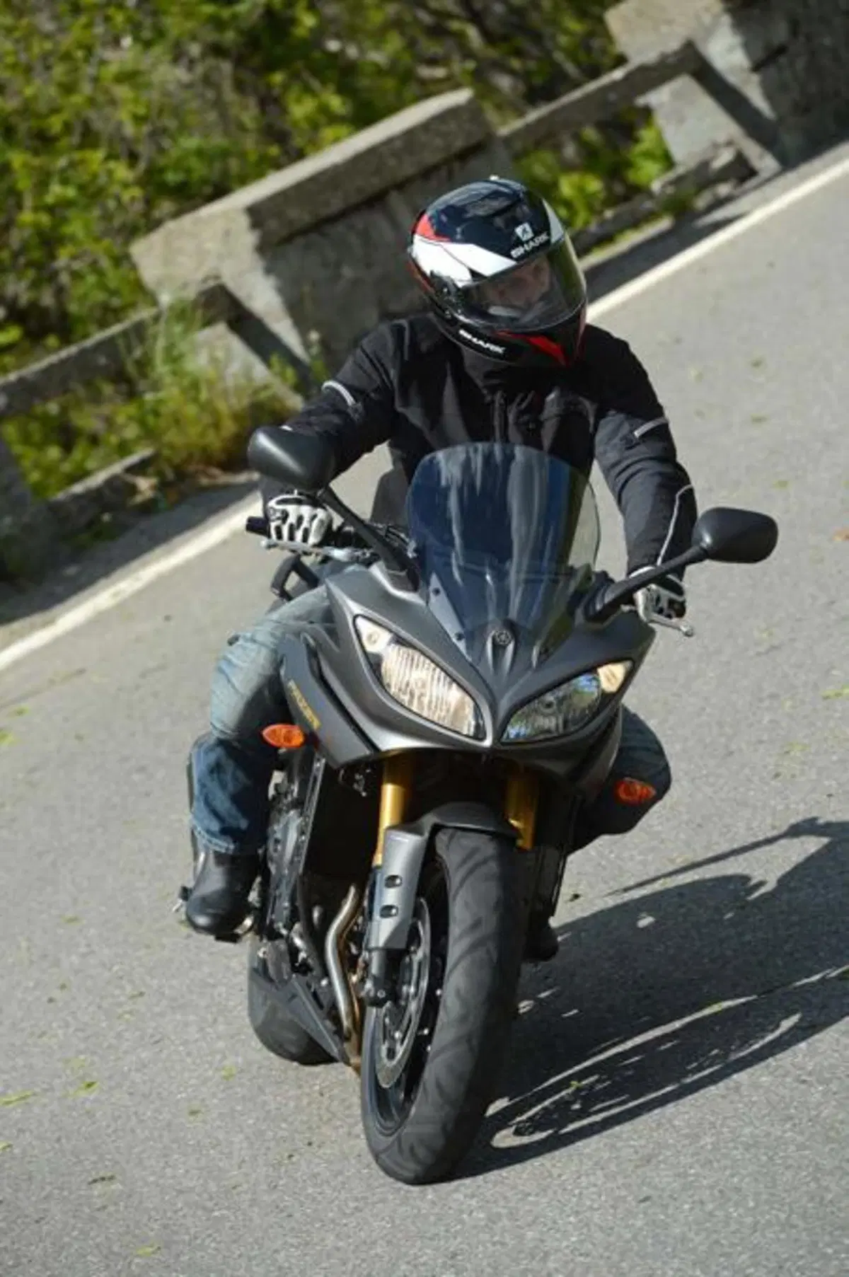 Test caschi. Shark EvoLine series 3 e Shark Speed-R (9)