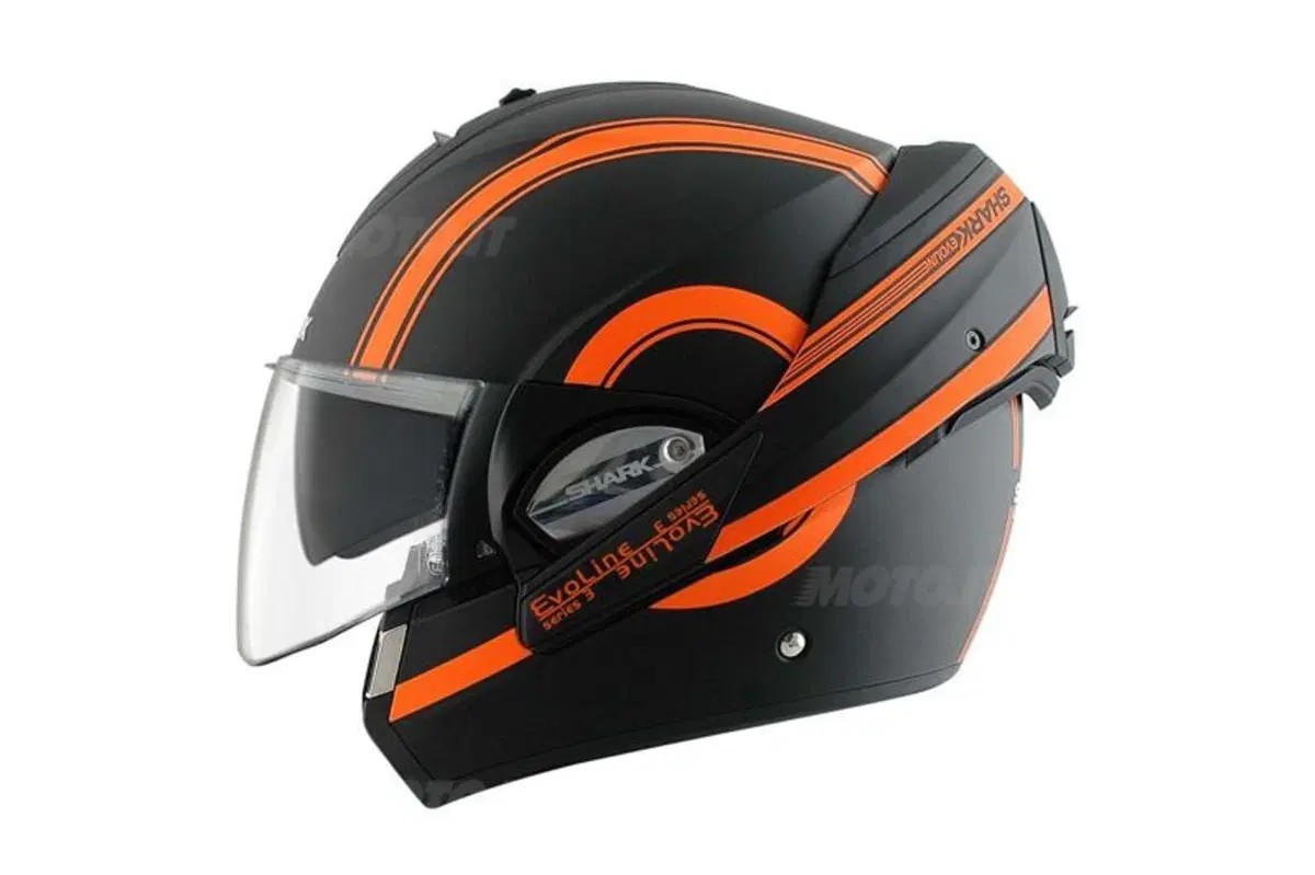 Test caschi. Shark EvoLine series 3 e Shark Speed-R (12)
