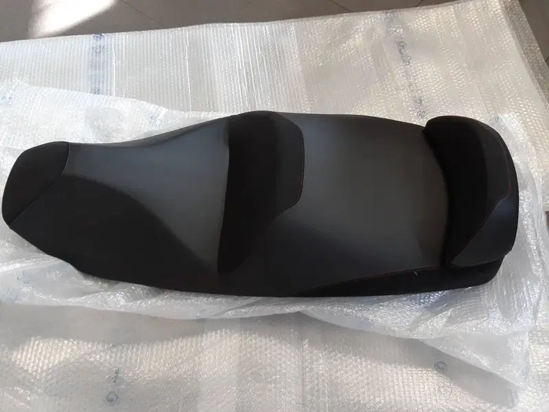 SELLA PIAGGIO MP3 500 HPE - 350