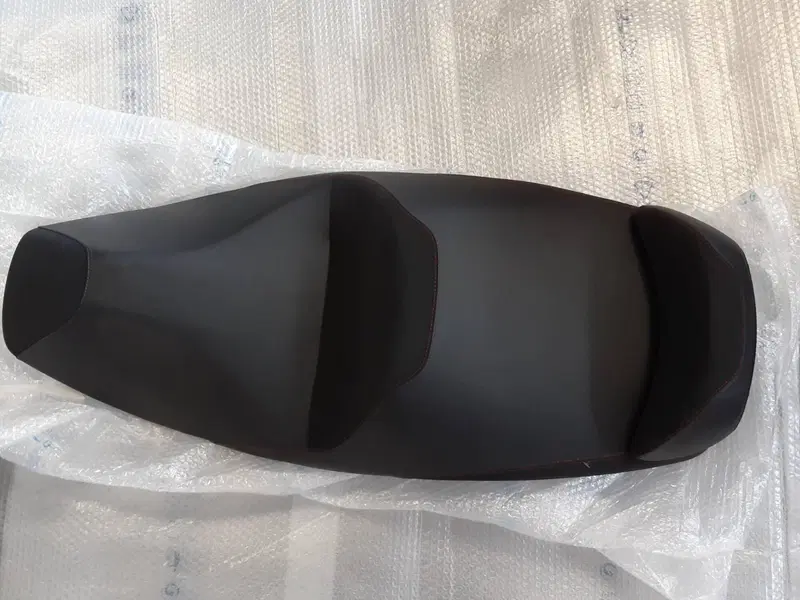 SELLA PIAGGIO MP3 500 HPE - 350 (3)