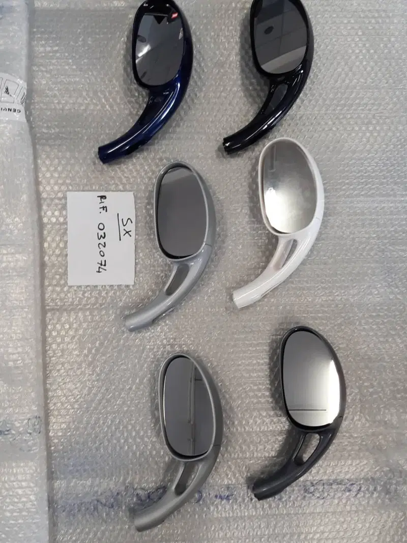 SPECCHI MALAGUTI F12 F15 VARI COLORI (3)