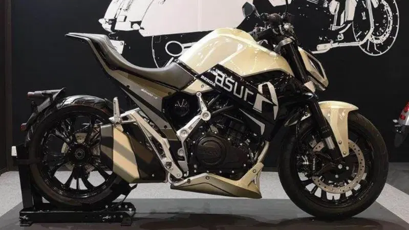 Benda Motor: una "quattro cilindri" in arrivo