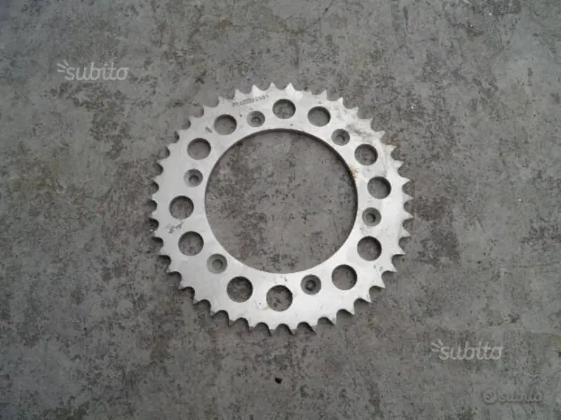 CORONA USATA Z 42 CODICE 0601 PER KTM
