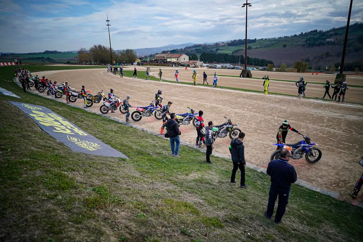 100 km dei campioni: vincono Valentino Rossi e Luca Marini (7)