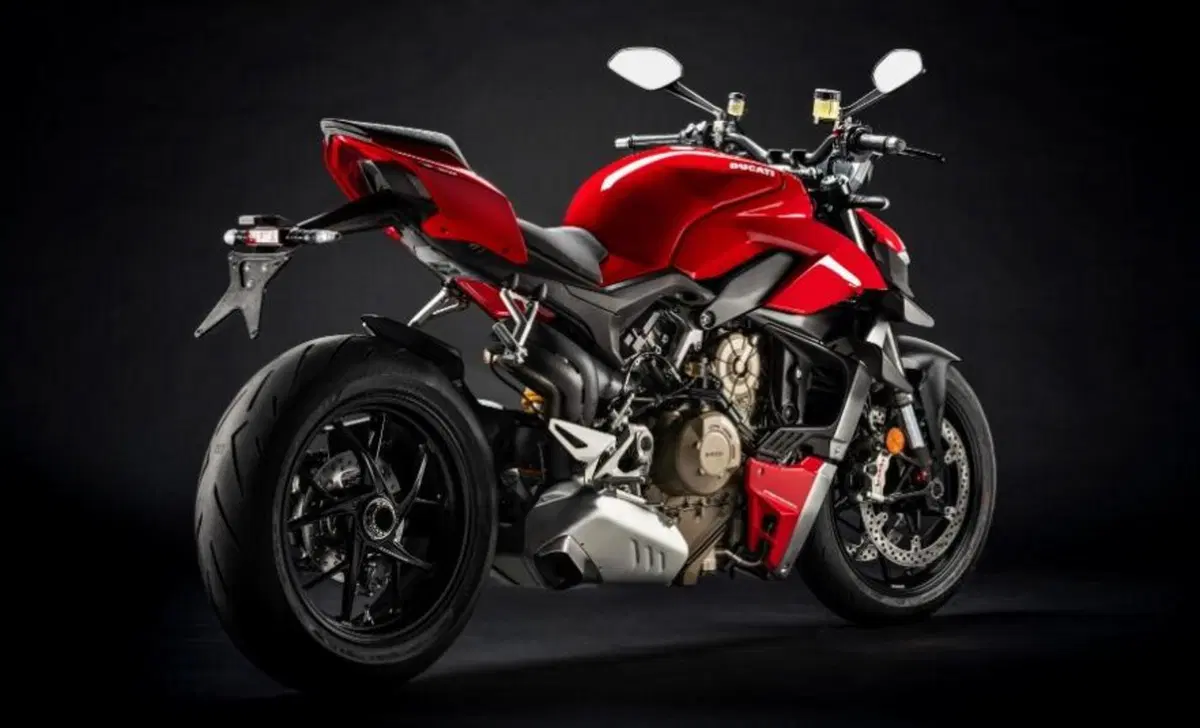 Ducati Streetfighter V4 Streetfighter V4 1100 (2020) (2)