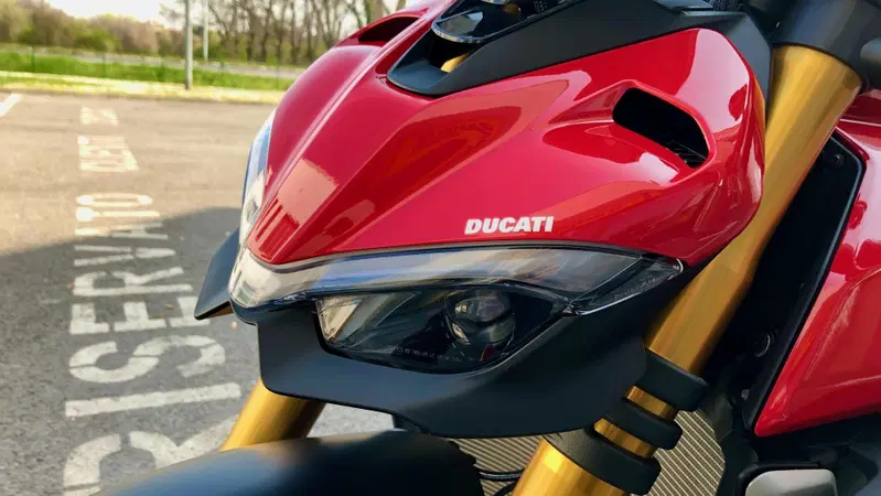 Ducati Streetfighter V4: la nostra presentazione
