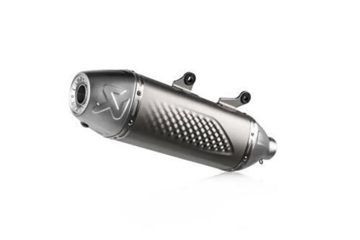 Akrapovic Slip on Line Ktm