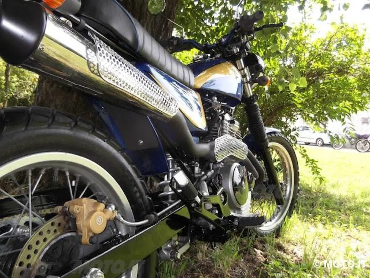 Le Strane di Moto.it. Special Honda SLR 650 scrambler (5)