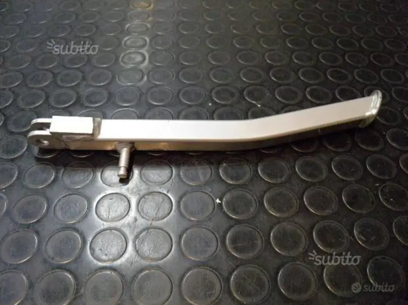 CAVALLETTO LATERALE APRILIA CODICE AP 8239131 (2)