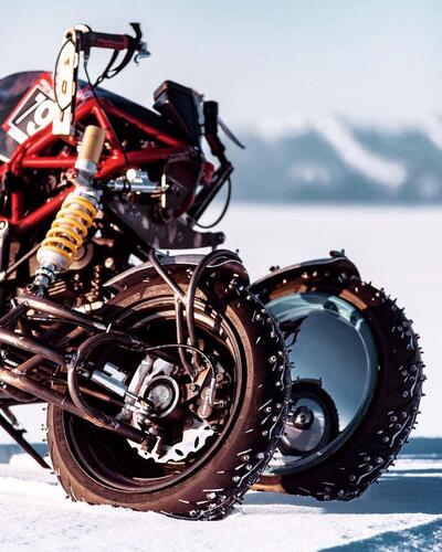 Balamutti Yundo: l'Hypermotard Ducati a tre ruote (2)