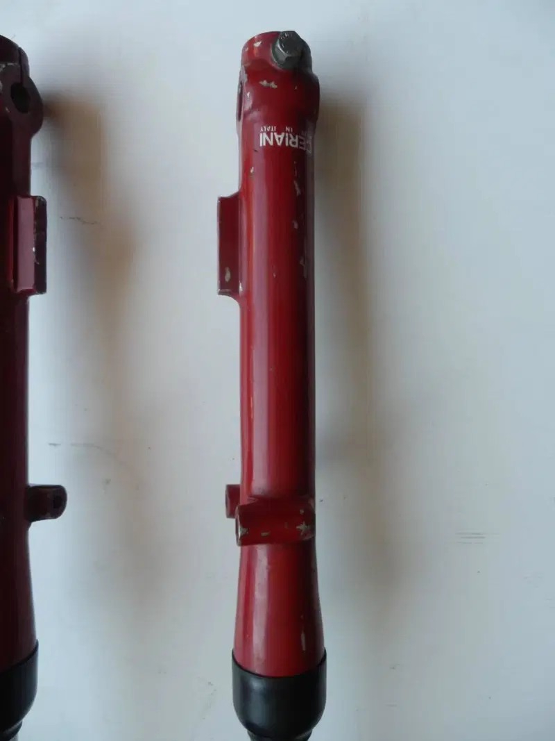 Forcella Moto Guzzi ( rossa ) VV (7)