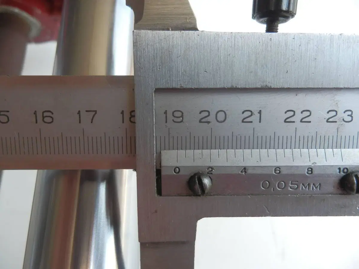 Forcella Moto Guzzi ( rossa ) VV (11)