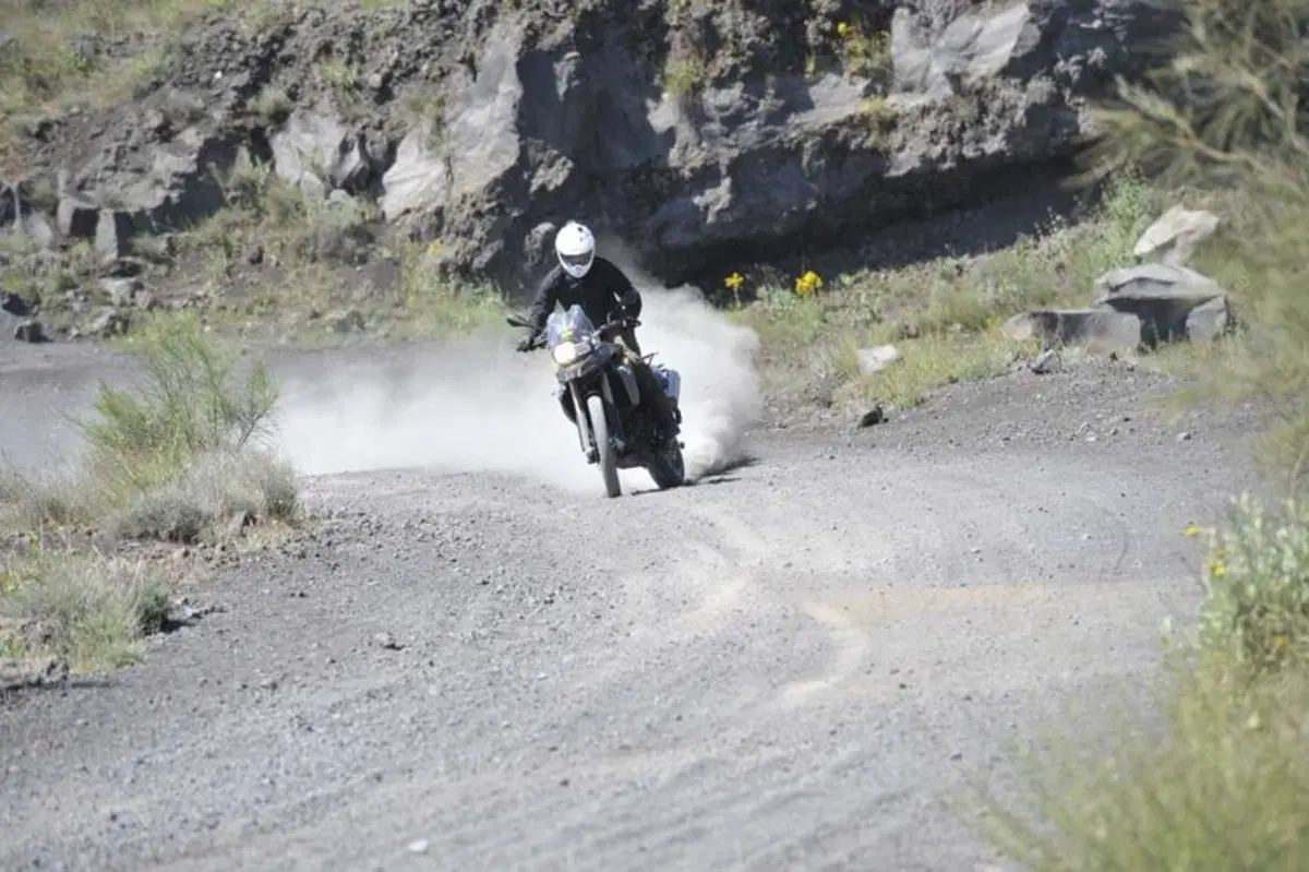 Test Pirelli Scorpion Trail. A misura di maxi enduro