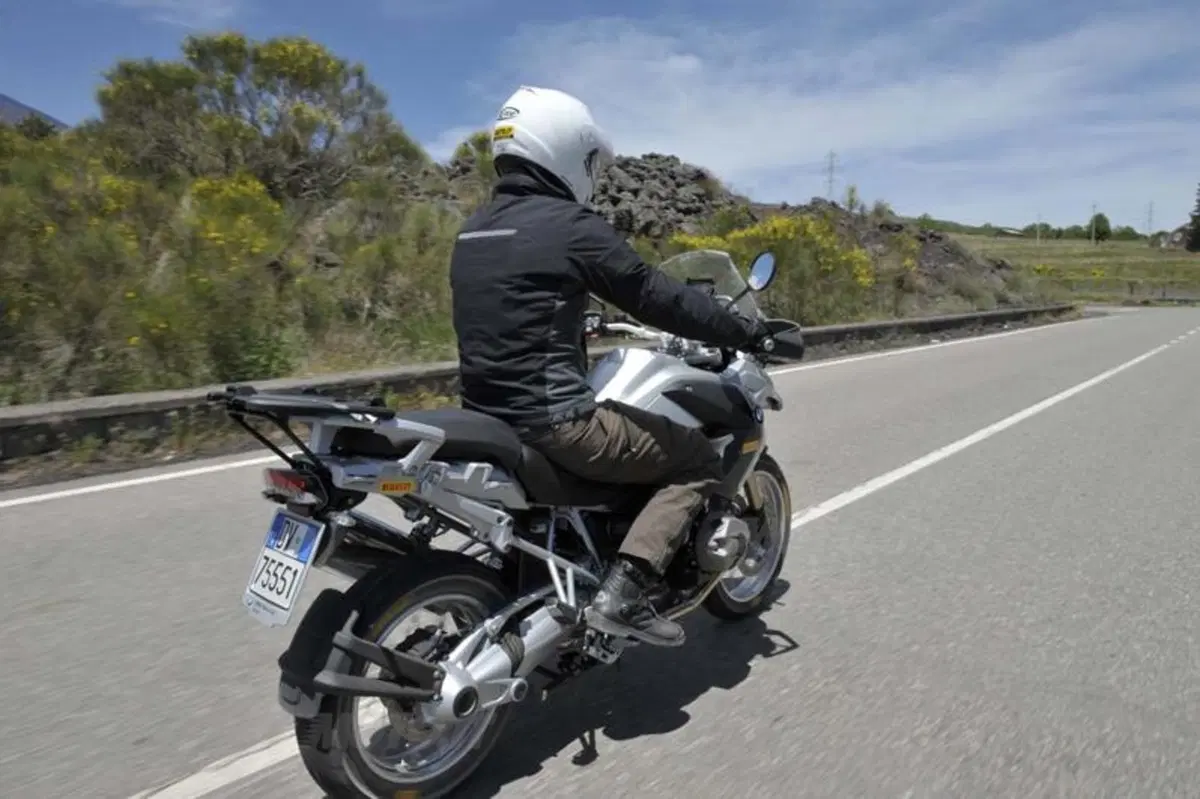 Test Pirelli Scorpion Trail. A misura di maxi enduro (6)