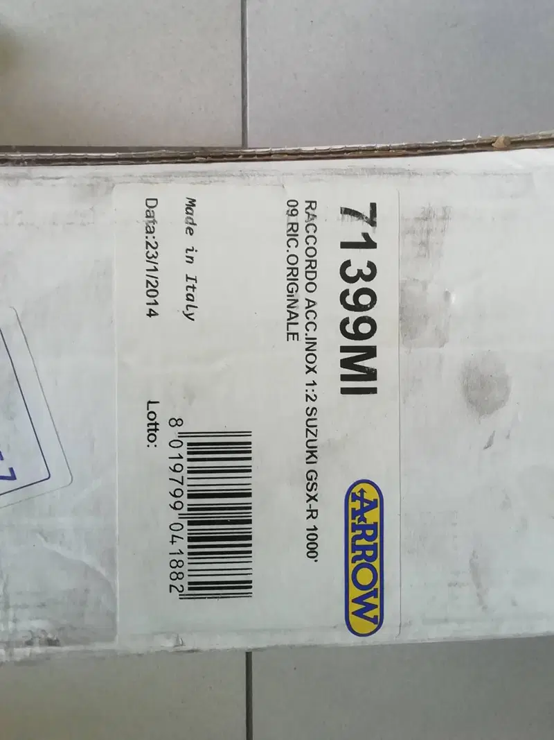 Decatalizzatore arrow Suzuki gsx 1000 r (3)