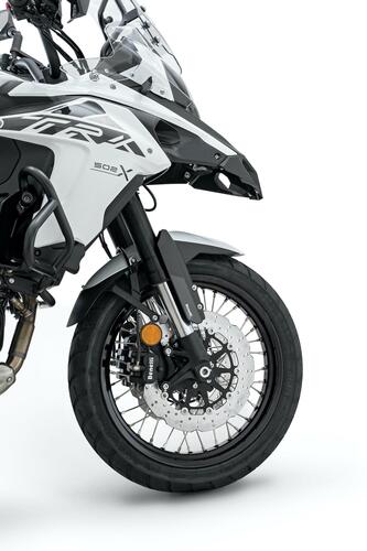 Benelli: nuova TRK 502 X 2020, foto e prezzi (3)