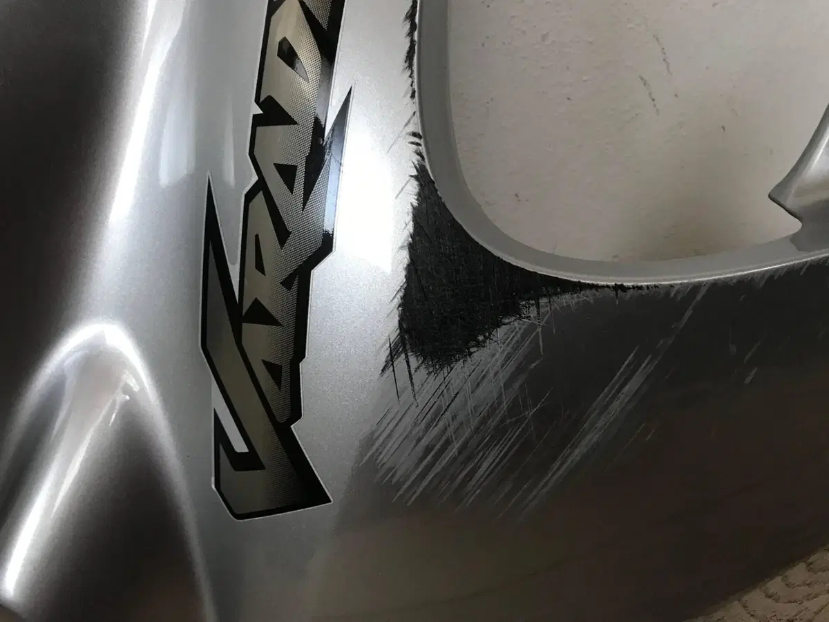 Carena lat sx Honda Varadero 125 S.L (2)