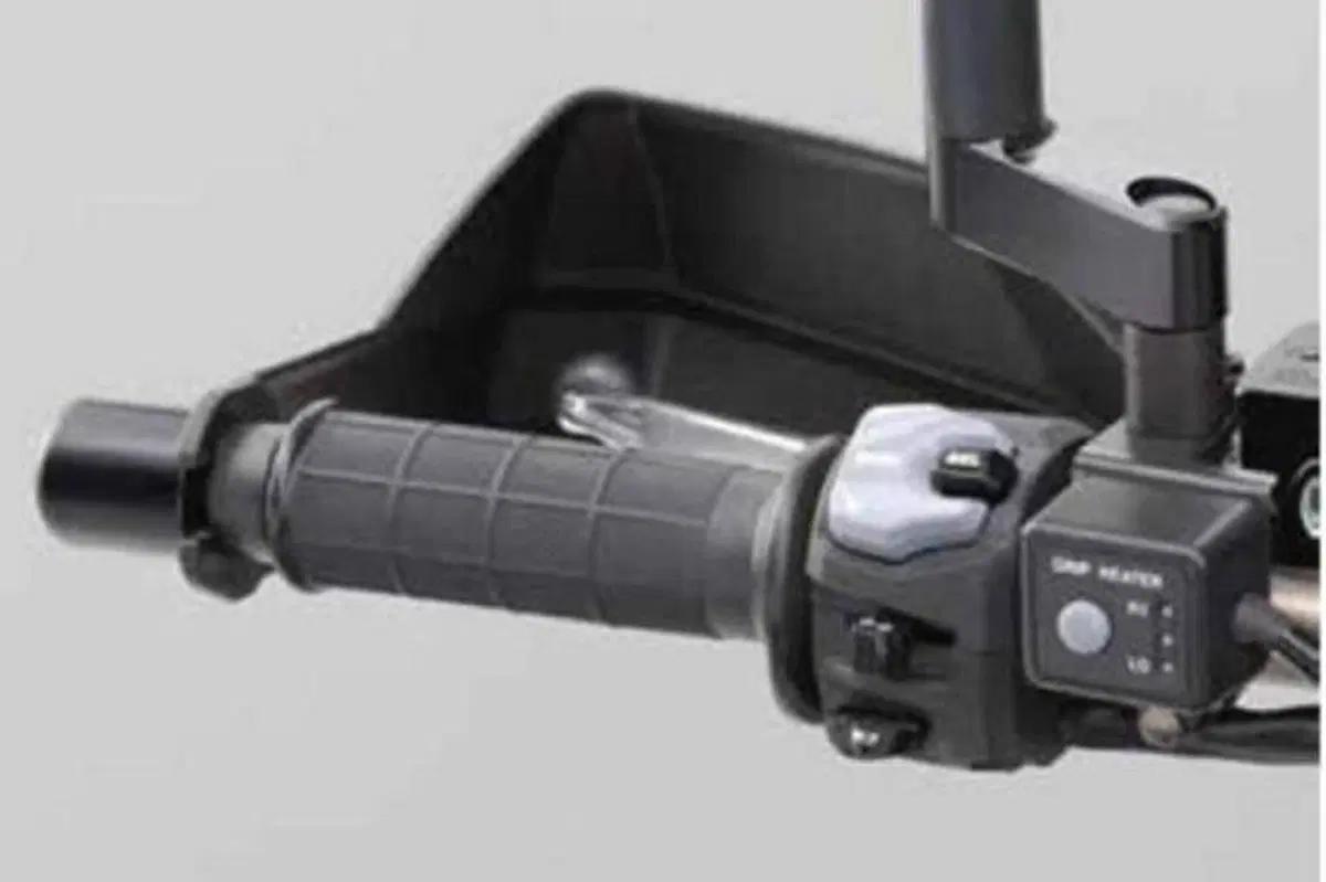 Manopole riscaldate Suzuki