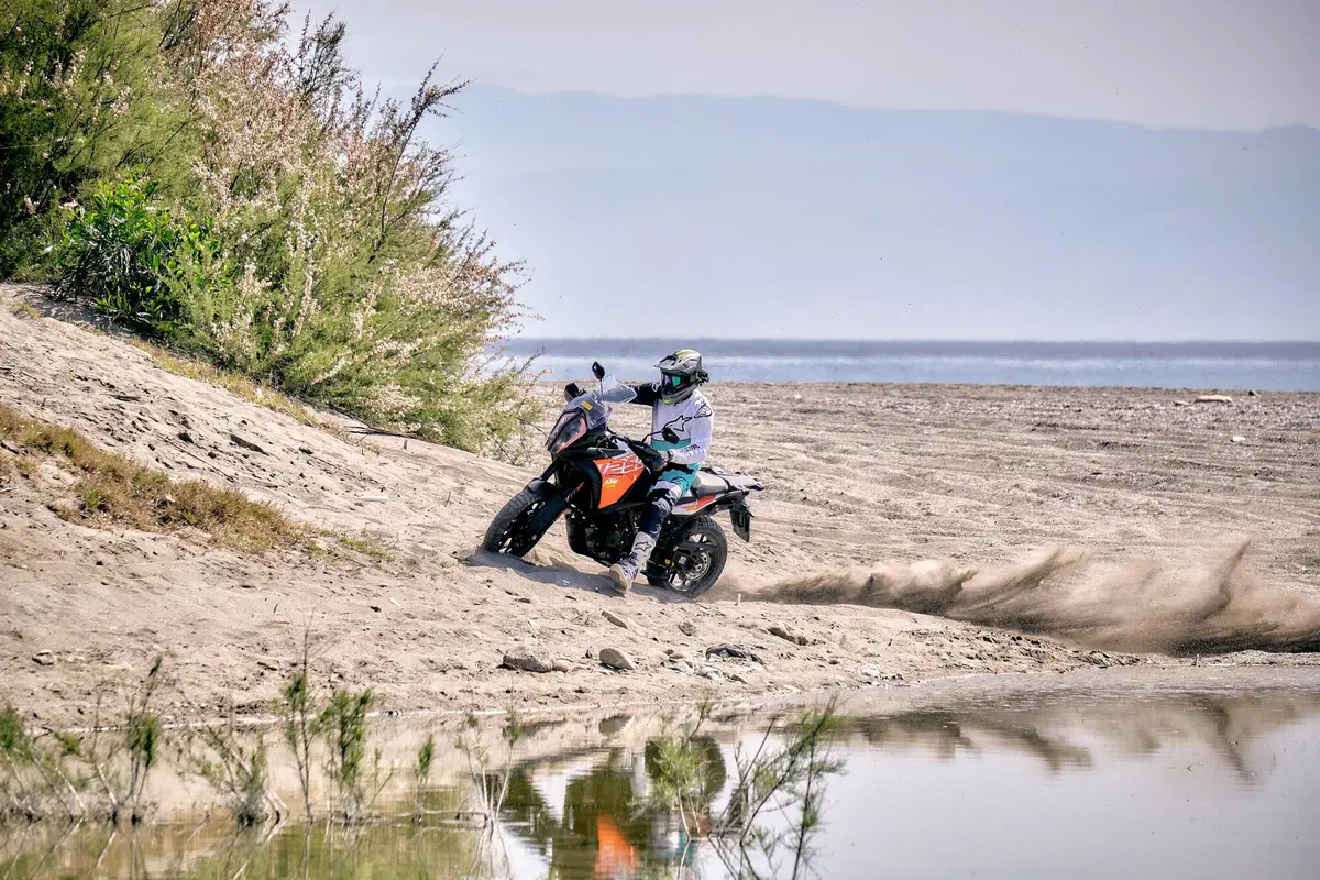 Pirelli Scorpion Rally STR: TEST - R1250GS, Multistrada Enduro, 1290ADV S (13)