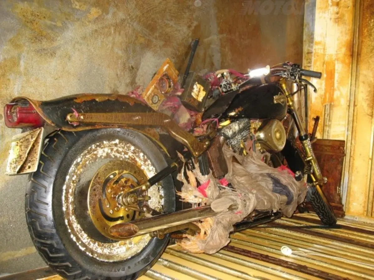 L'Harley dello tsunami diventa un simbolo a Milwaukee (10)