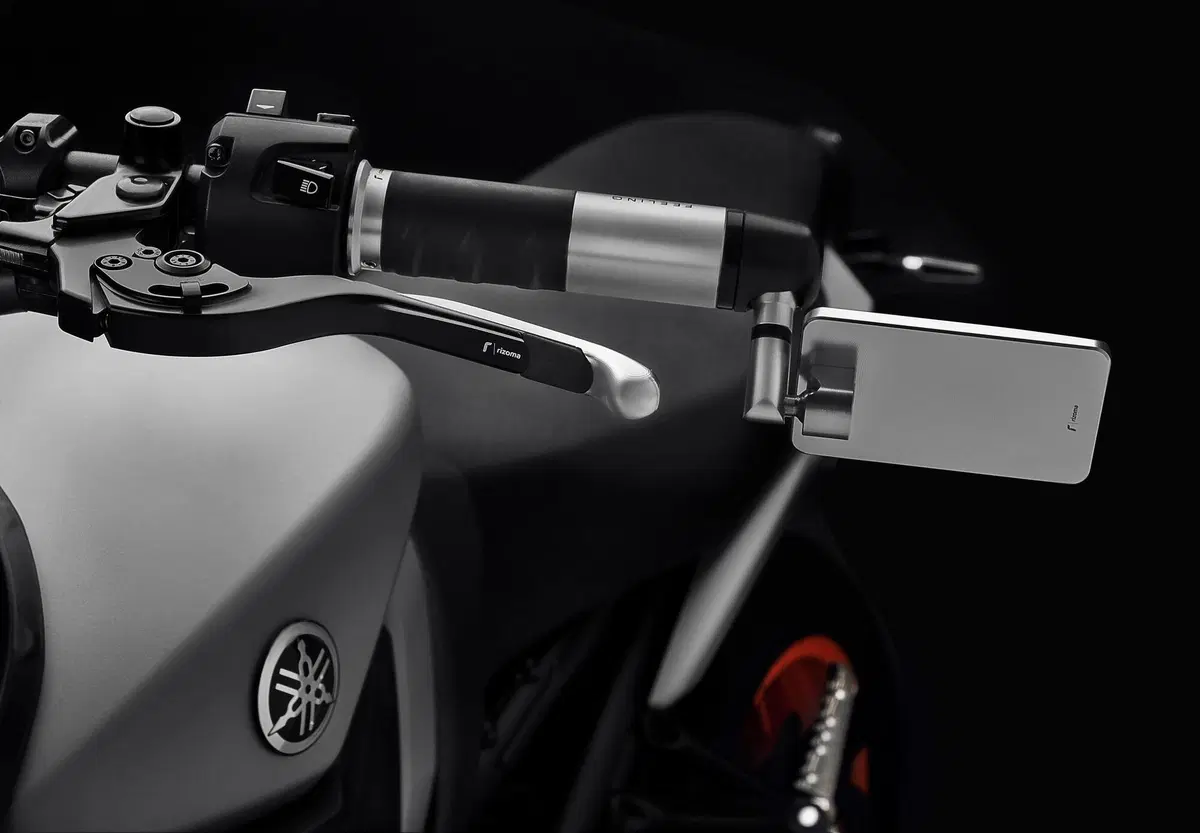 Linea Rizoma per la Yamaha MT-09 (4)