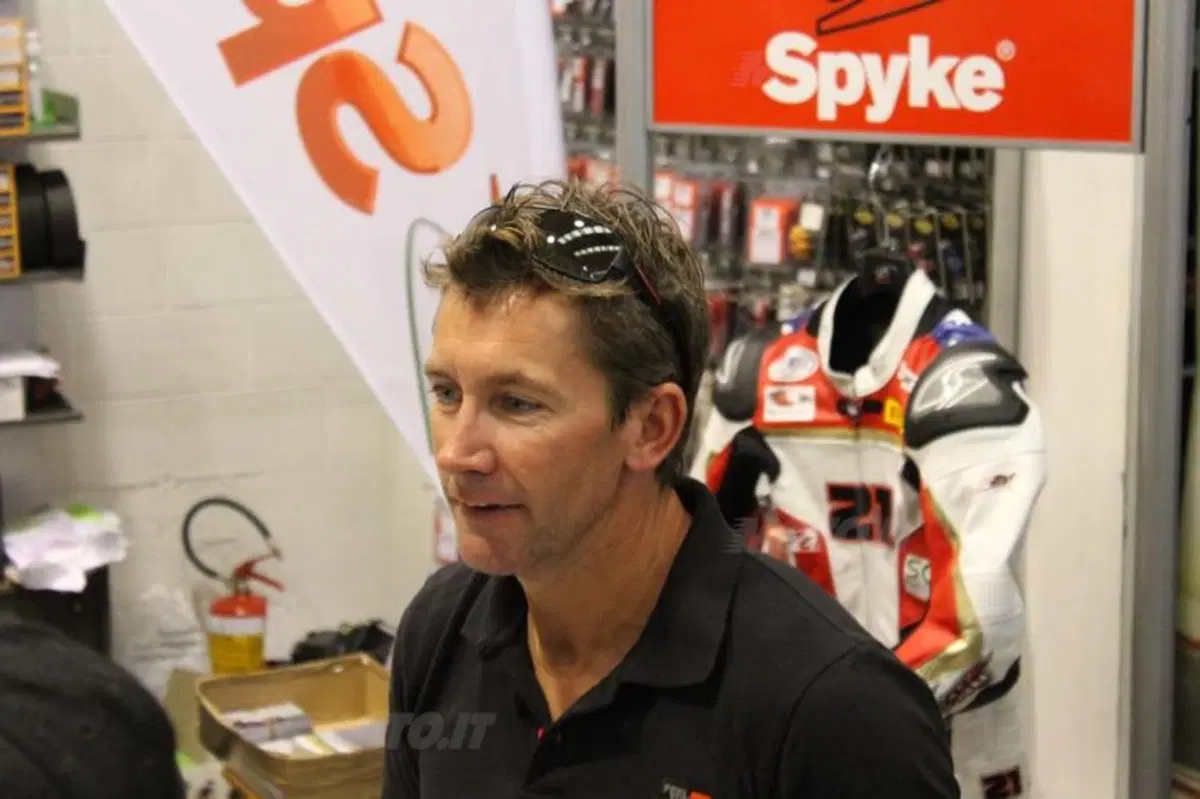 Troy Bayliss: "La Panigale pronta nel 2013 a vincere in SBK" (9)