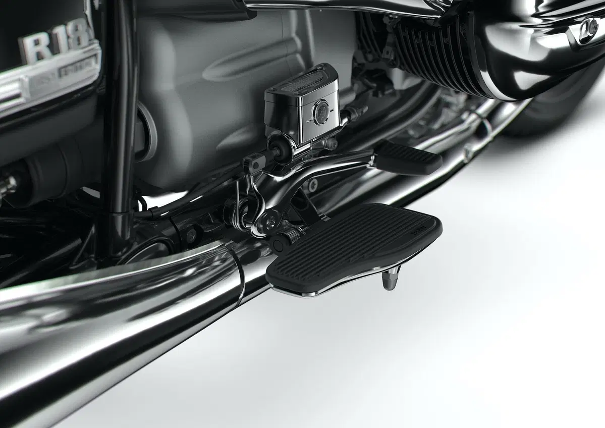 BMW R18: eccola qui. Foto, video, prezzo e disponibilità (22)