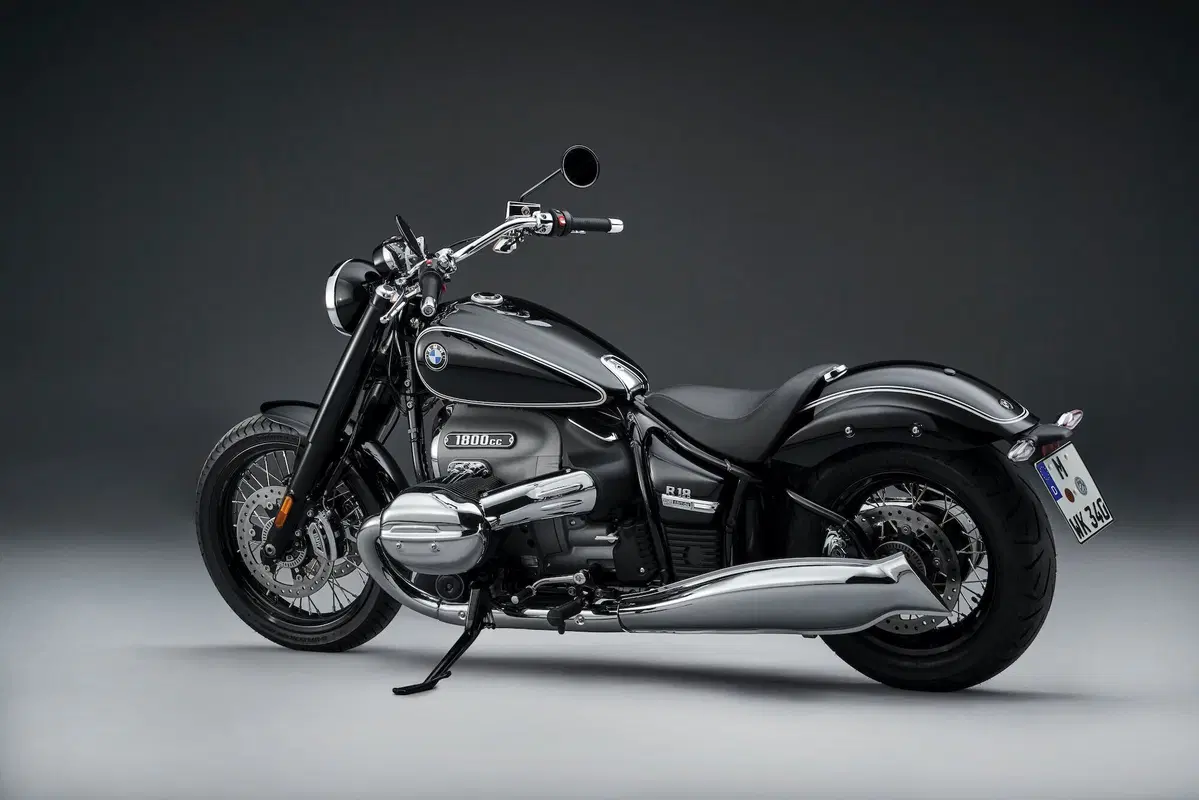 BMW R18: eccola qui. Foto, video, prezzo e disponibilità (11)