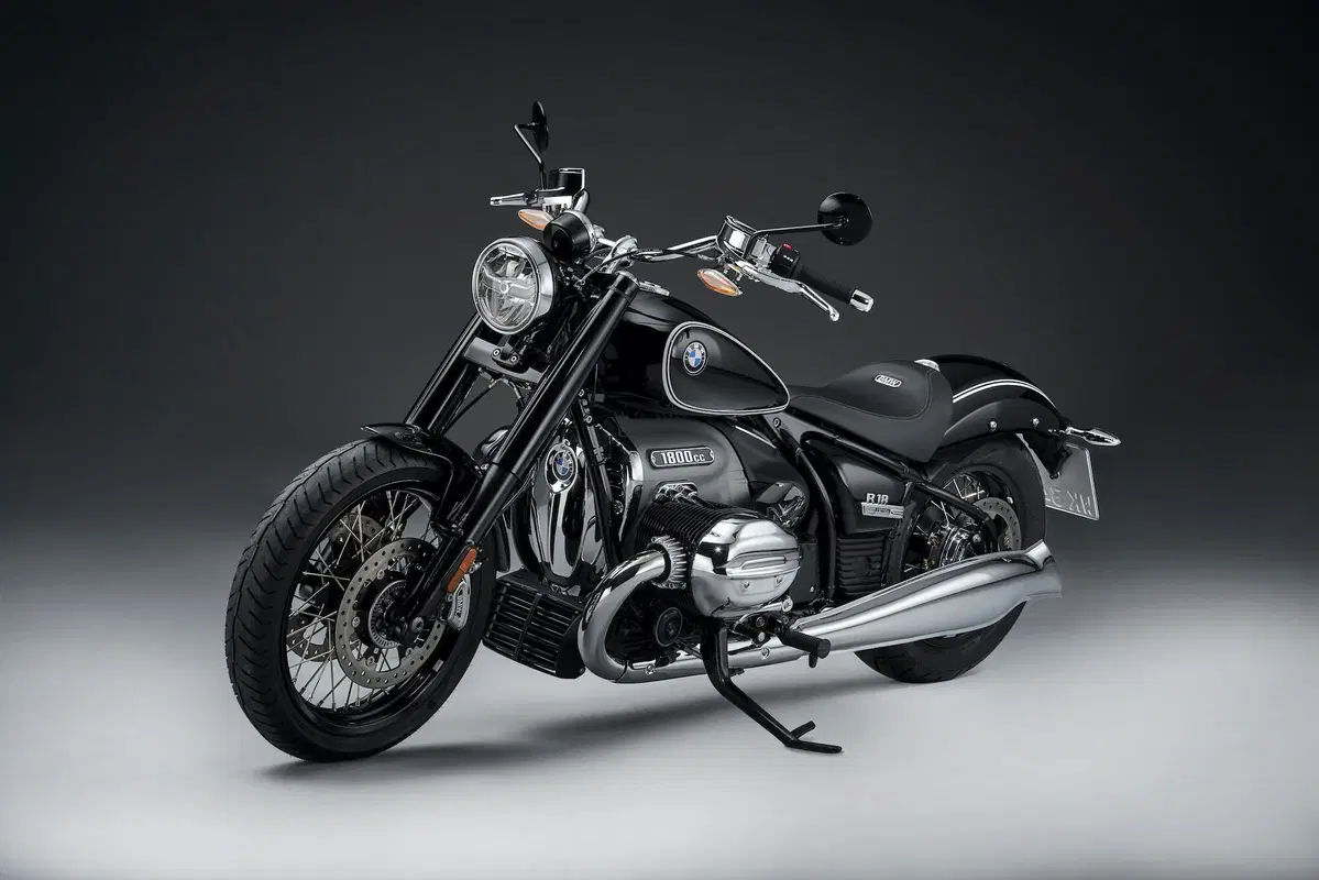 BMW R18: eccola qui. Foto, video, prezzo e disponibilità (10)