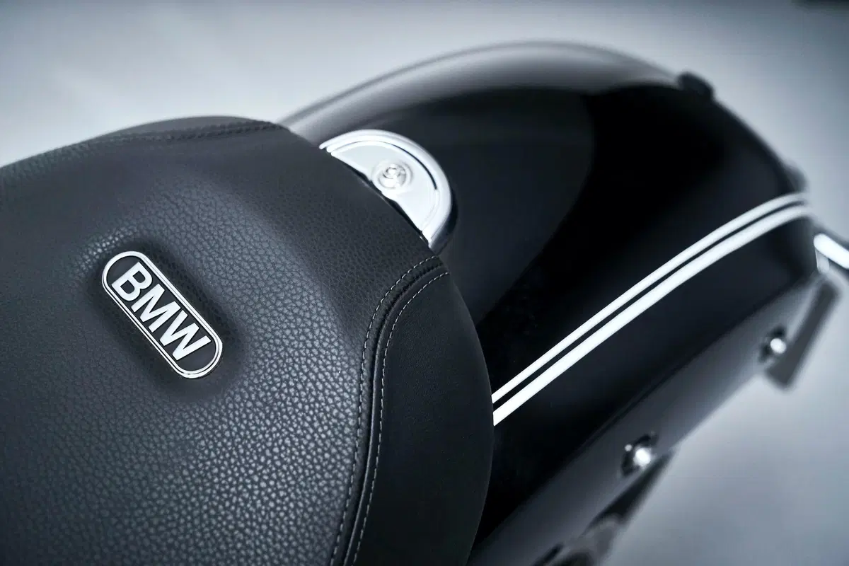 BMW R18: eccola qui. Foto, video, prezzo e disponibilità (16)