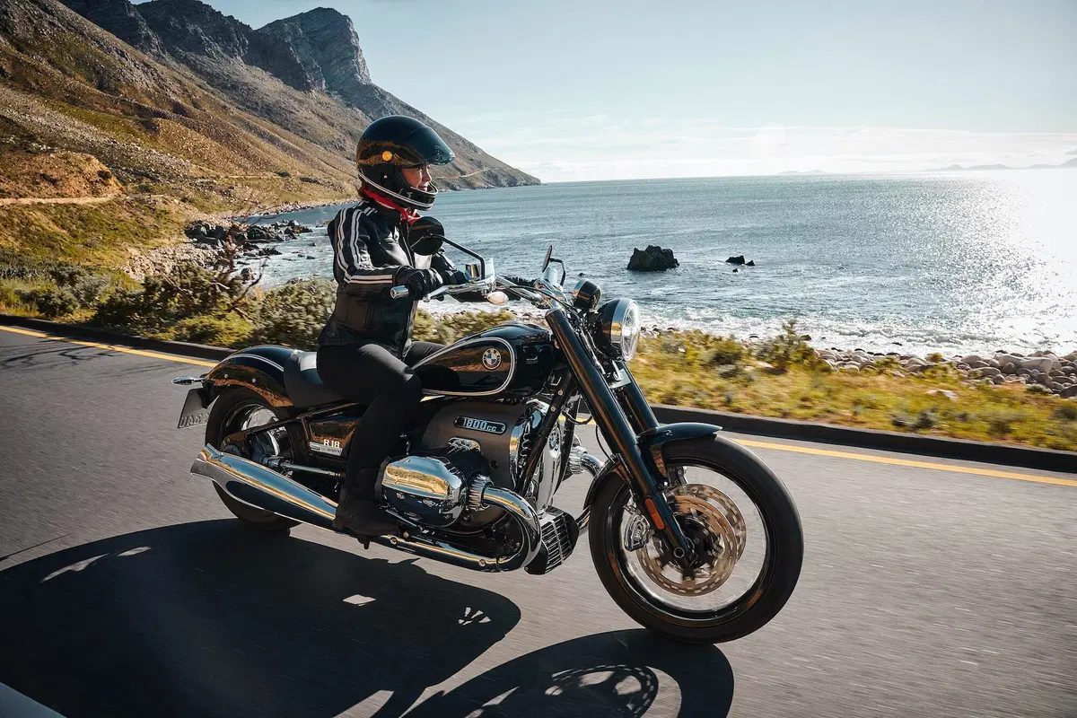 BMW R18: eccola qui. Foto, video, prezzo e disponibilità (31)
