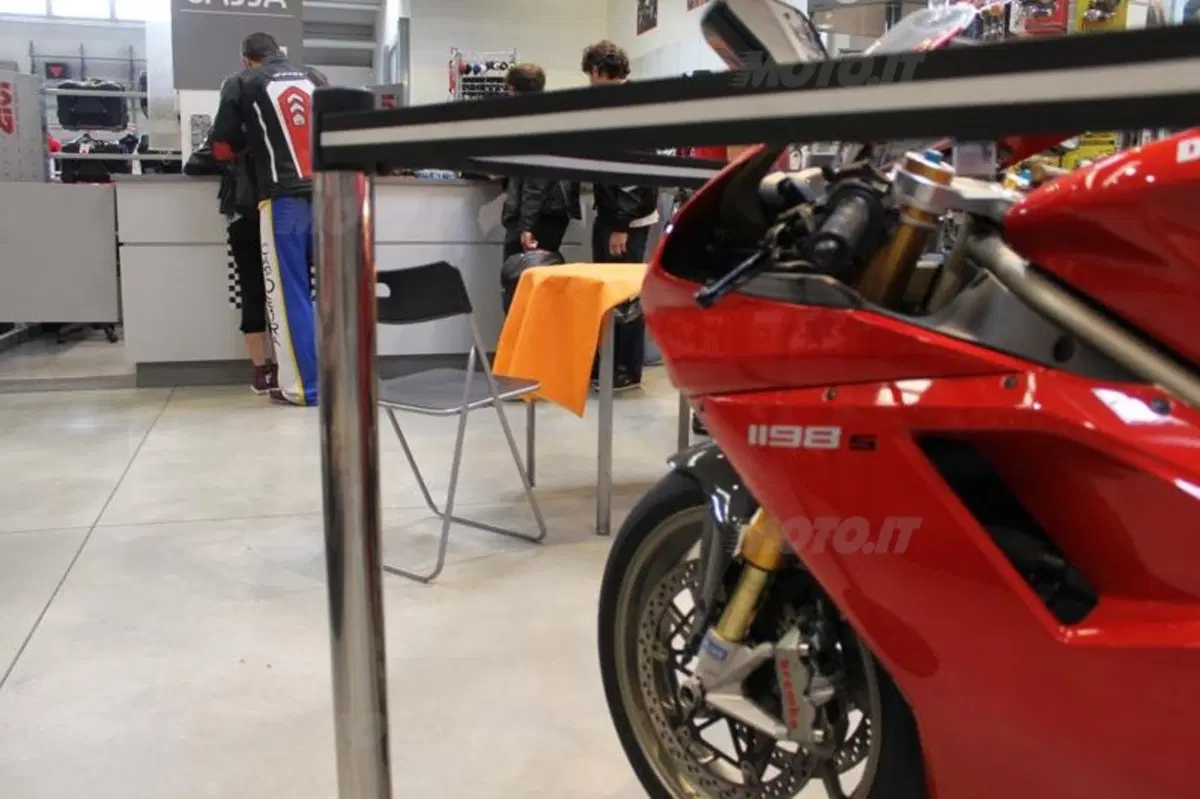 Troy Bayliss: "La Panigale pronta nel 2013 a vincere in SBK" (23)