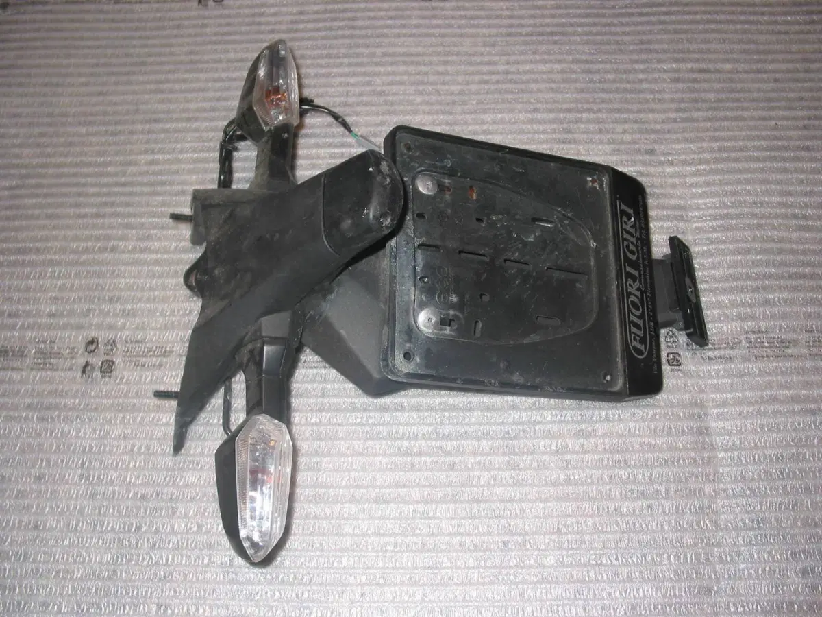 Ricambi kawasaki ER6-N dal 2011 (5)