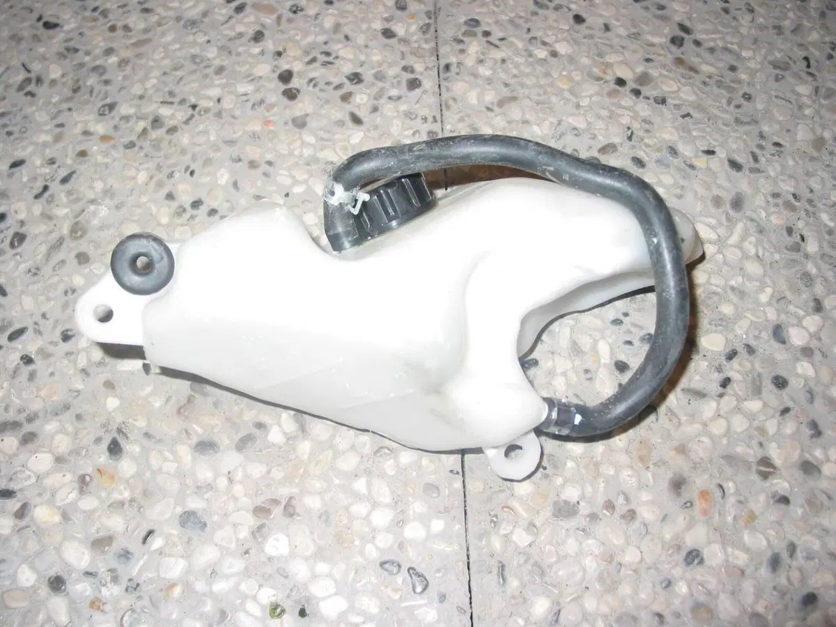Ricambi kawasaki ER6-N dal 2011 (12)