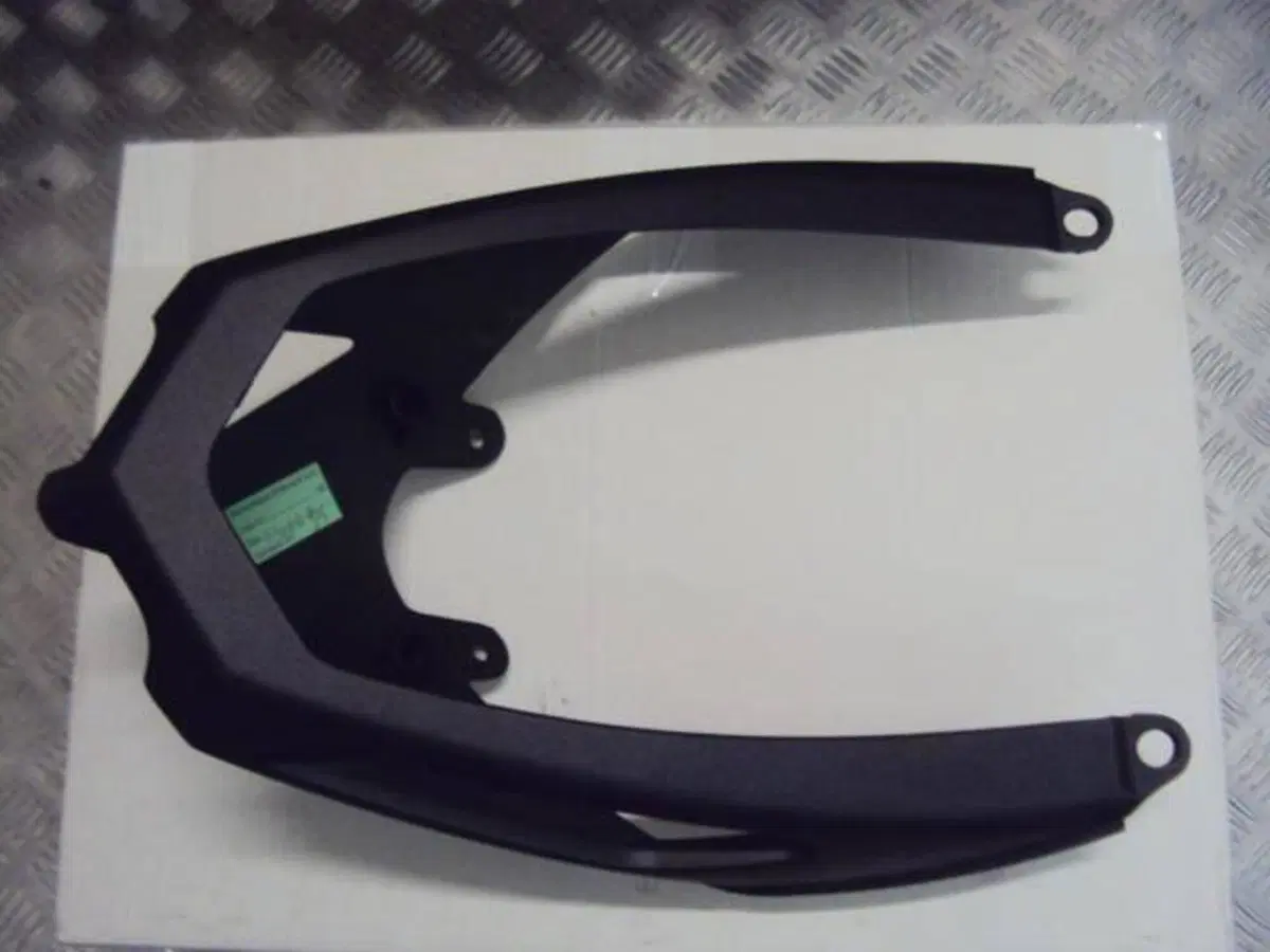 CODONE MV AGUSTA BRUTALE 900-910 (3)