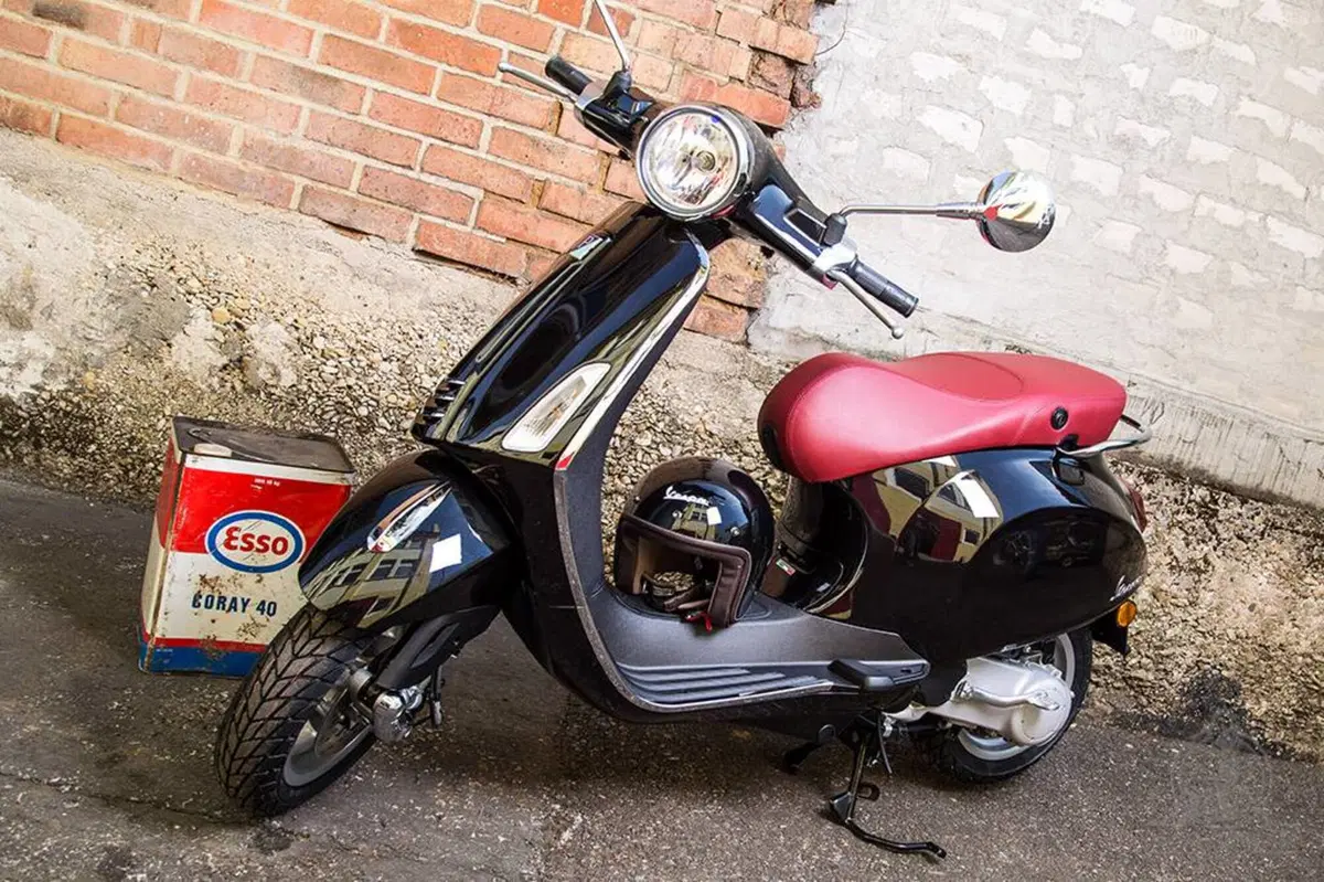 Vespa Primavera 150 3V ie (2014 - 16) (3)