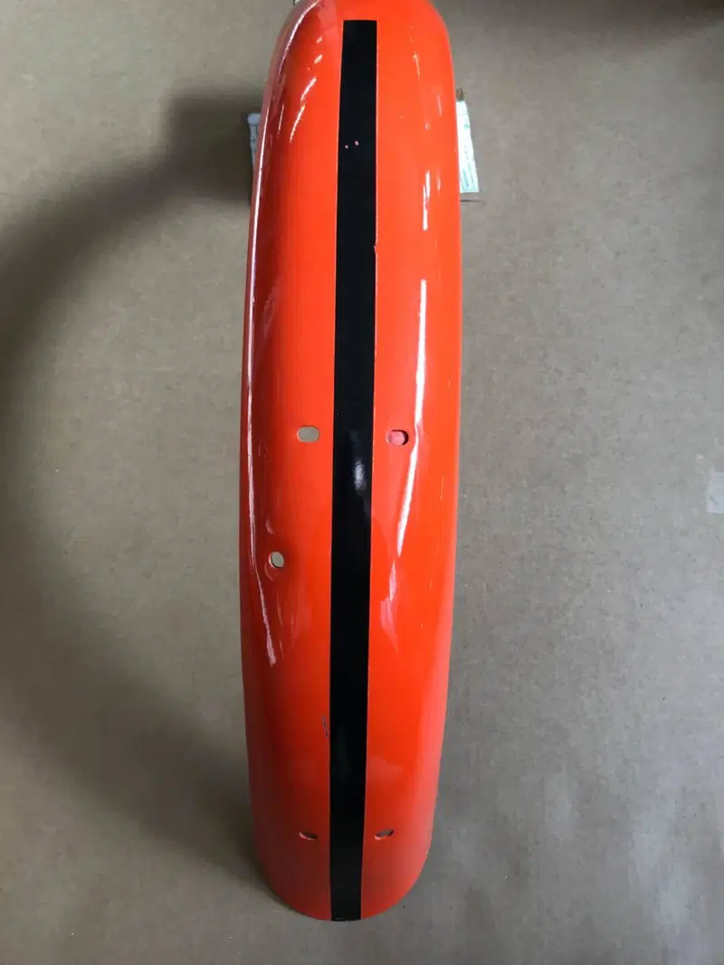 Parafango post arancio G Ducati 250 Scrambler VV (3)