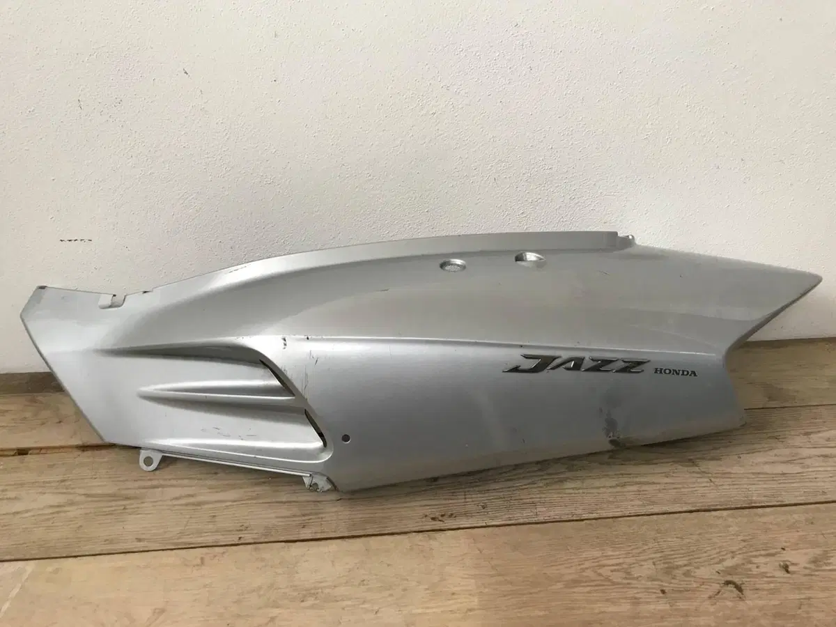 Carena post sx Honda Jazz 250 S.L