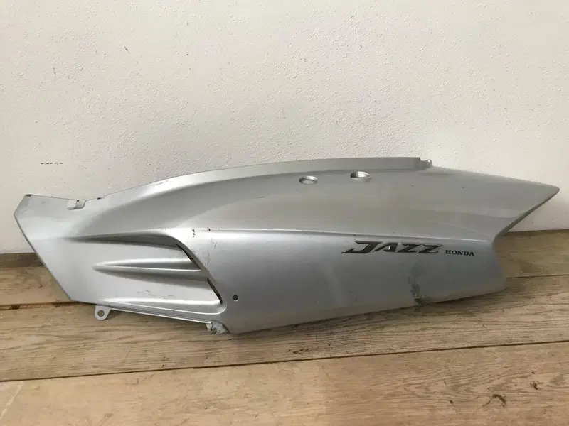Carena post sx Honda Jazz 250 S.L