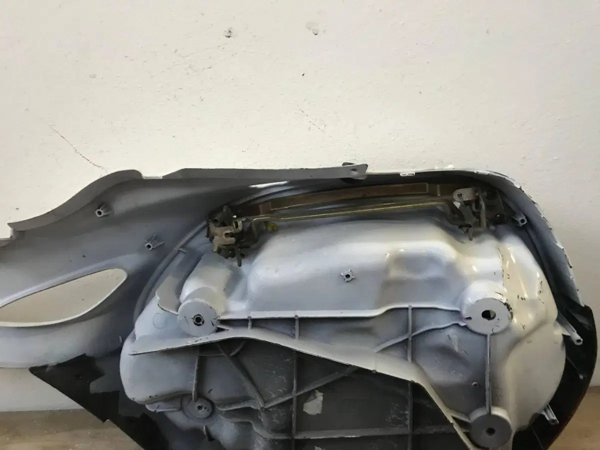 Borsa post dx bianca Honda Deuville 650 2002-2004 (10)