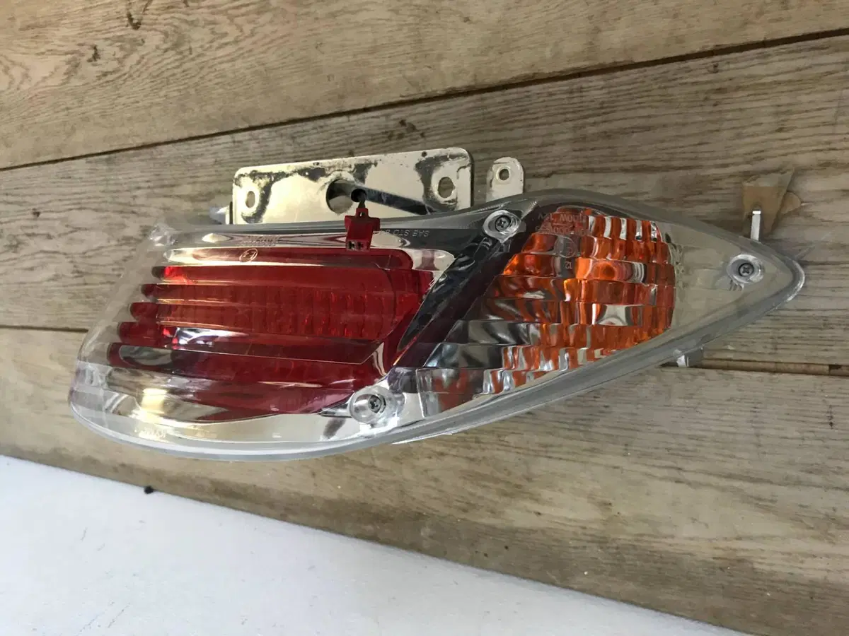 Fanale post II Kymco SL