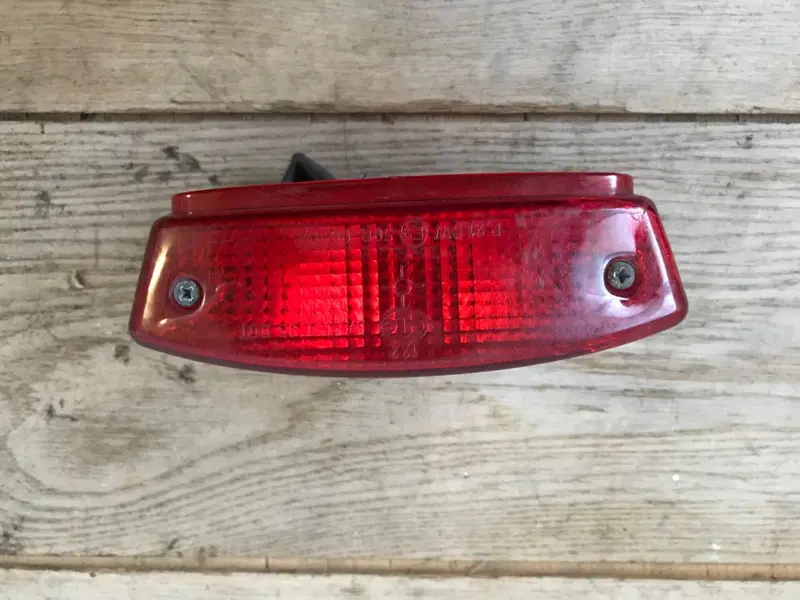 Fanale post Moto Guzzi S.L