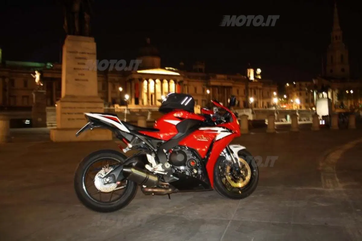 Da Milano alla North West 200. Tappa 5: Londra Colleraine (15)