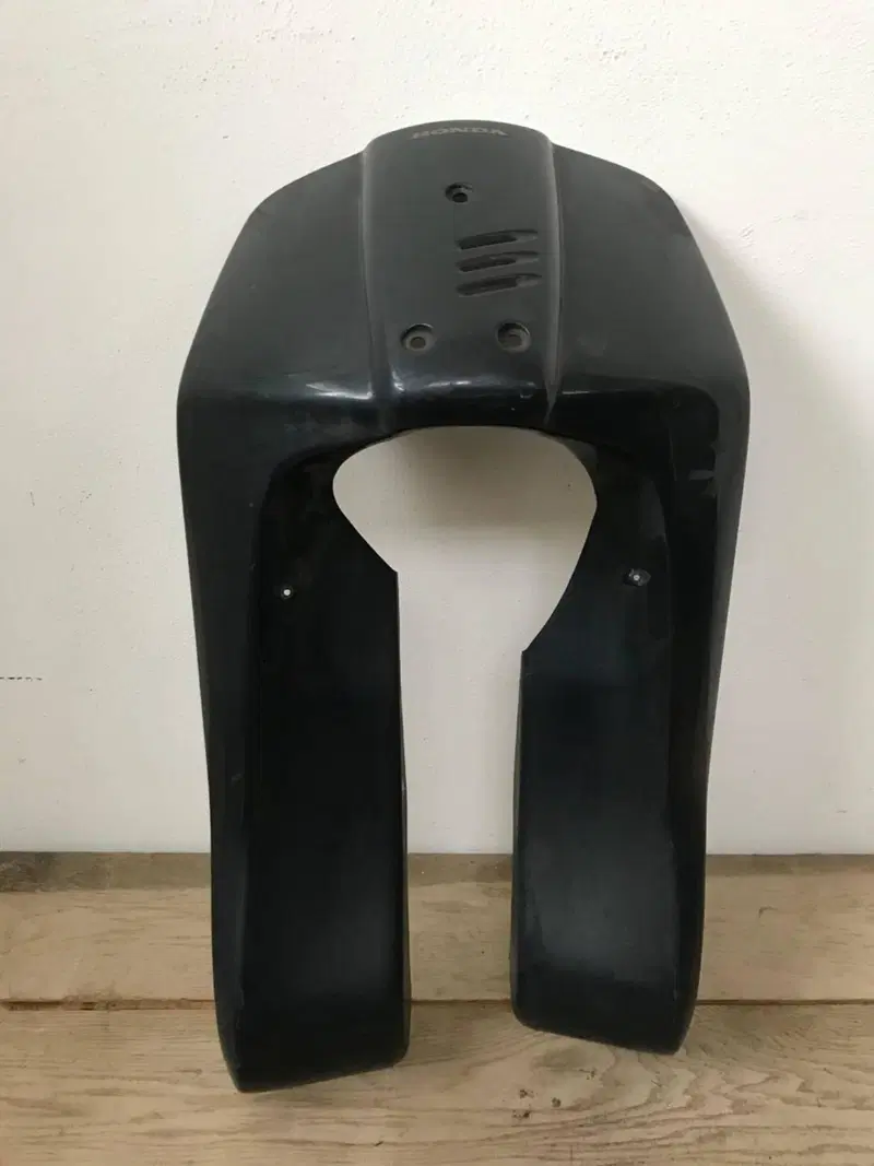 Scudo ant Honda SH 50 NT S.L