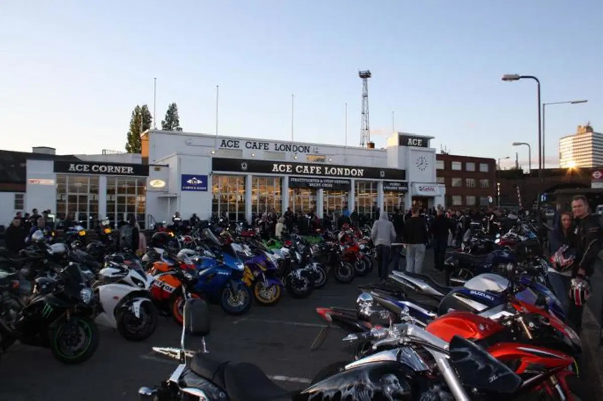 Da Milano alla North West 200. Tappa 5: Londra Colleraine (74)