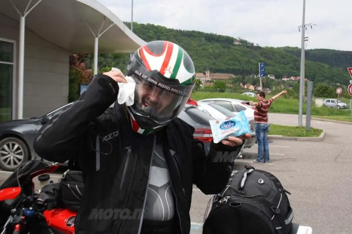Da Milano alla North West 200. Tappa 5: Londra Colleraine (84)