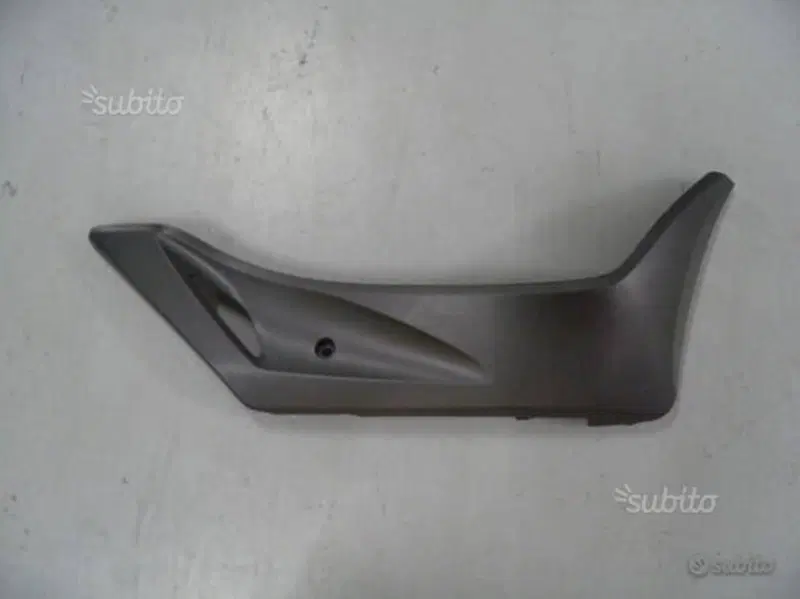 SOTTOPEDANA DESTRA USATA PER HONDA PCX 125 2016