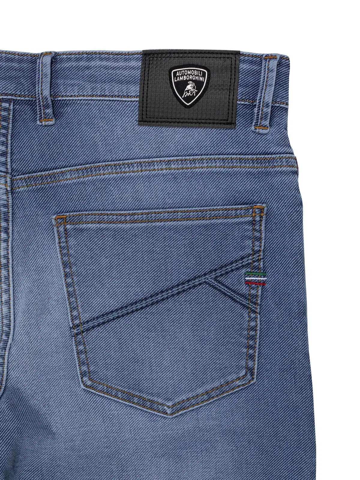 Automobili Lamborghini Menswear: dalle corse alla vita di ogni giorno (17)