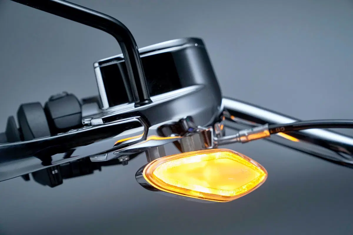 BMW R18: eccola qui. Foto, video, prezzo e disponibilità (7)